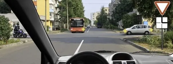 Картинка к вопросу 15 билета 26 ПДД